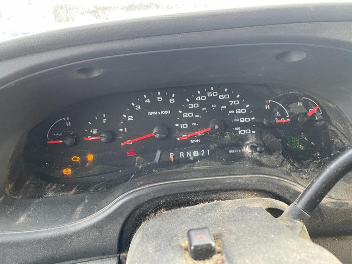 2004 ford e-350 with 195489 miles for sale near elk-river, minnesota 1ef309c43ea446548e5e2403e8544fb3.jpg