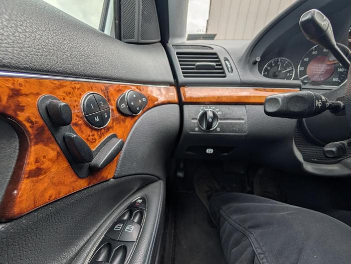 2006 mercedes-benz e-class e350 with 132043 miles for sale near elk-river, minnesota 1ef8e1ce94ad4948a7611bcba4769e30.jpg