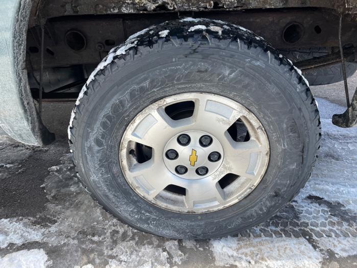 2002 chevrolet silverado-1500 ls with 176477 miles for sale near fridley, minnesota 1f01a1fda4ec4732842fa9e7614b2847.jpeg