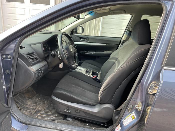 2014 subaru outback premium-+-cwp with 154854 miles for sale near elk-river, minnesota 1f049120384444e39811a056c5e3b8f1.jpg