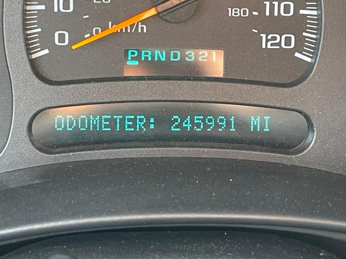 2003 chevrolet tahoe 4wd with 245991 miles for sale near elk-river, minnesota 1f0e7d0a2b2348f2badc41f46c27ffb0.jpeg