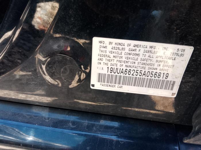 2005 acura tl 5-speed-at with 213380 miles for sale near elk-river, minnesota 1f2703922af34f0bba67de3a25b5d9de.jpg