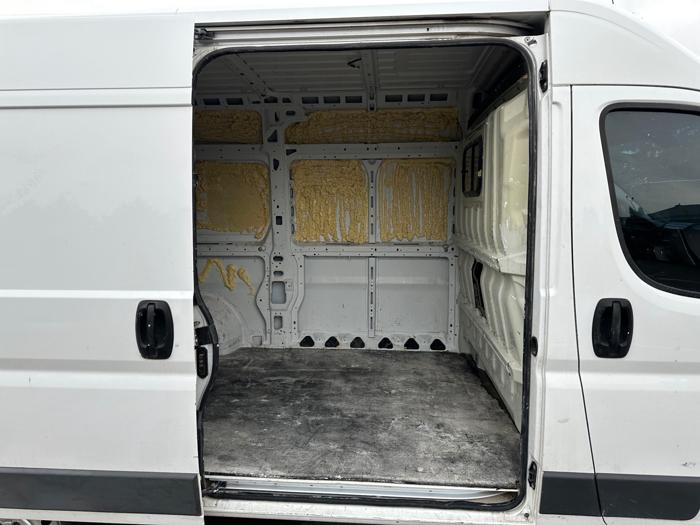 2018 ram promaster 1500-high-roof-tradesman-136-in.-wb with 229112 miles for sale near burnsville, minnesota 1f32e8eb2b7c4aac8160e69a1ee78632.jpeg