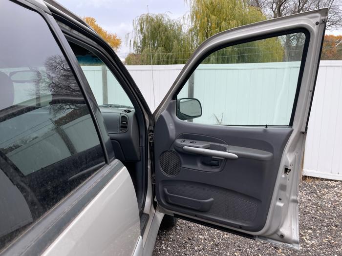 2002 ford explorer-sport-trac 4wd-value---200a with 147789 miles for sale near elk-river, minnesota 1f3791ebfc2a47a3ac38343f659f027c.jpeg