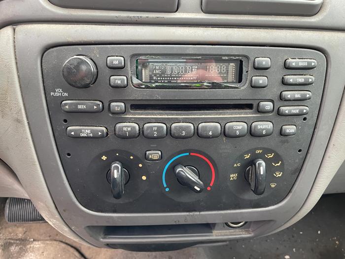 2006 Ford Taurus