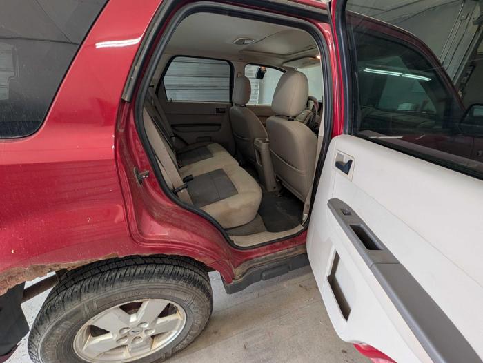 2008 ford escape xlt-2wd-v6 with 238347 miles for sale near elk-river, minnesota 1f5cc60450f34b3a9617cb3ef191fd5c.jpg