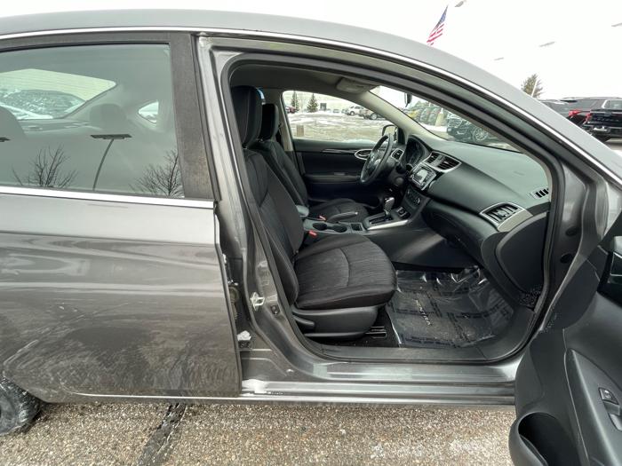 2017 nissan sentra sv with 114283 miles for sale near north-branch, minnesota 1f5dfe169d0e46afabb4ce982b1be41e.jpeg