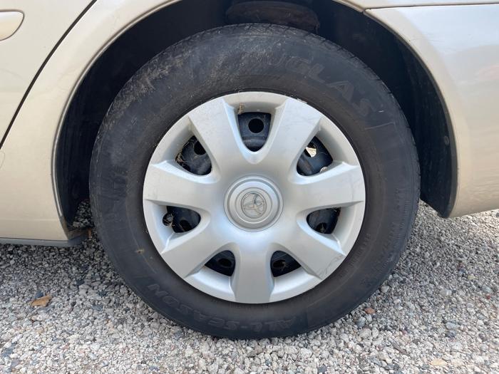 2004 toyota camry standard with 390836 miles for sale near elk-river, minnesota 1fb42148c2e44b2ca64889400987e7fc.jpeg