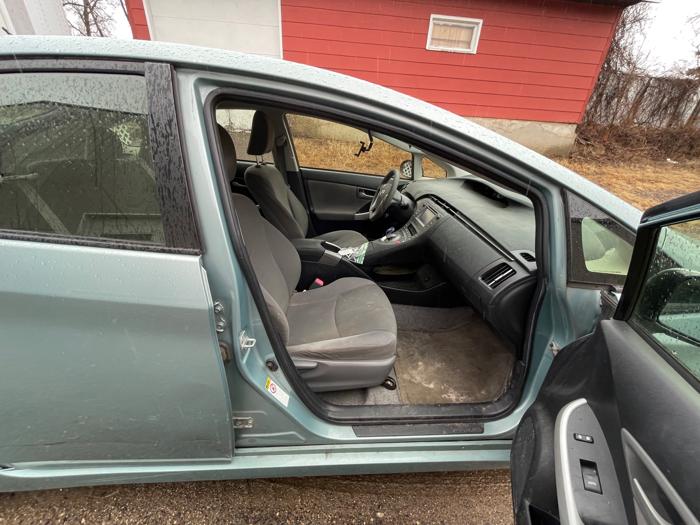 2013 toyota prius prius-iv with 191685 miles for sale near elk-river, minnesota 1fcce929775548dcb6a585949c3d8759.jpeg