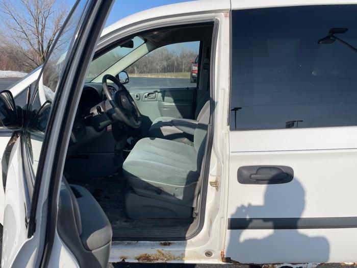 2006 dodge grand-caravan cargo-van with 127291 miles for sale near clearwater, minnesota 1fdf45e7225a4fe6a4732242824adefa.jpeg