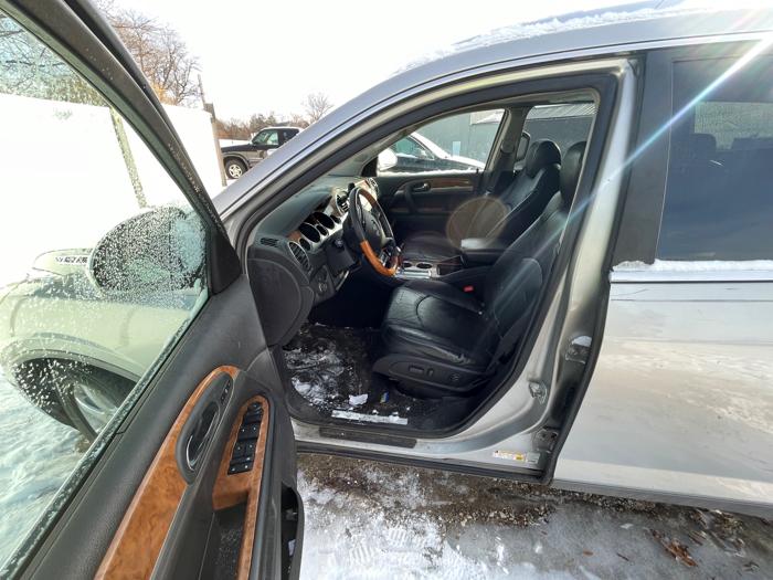 2008 buick enclave cxl-awd with 161201 miles for sale near elk-river, minnesota 1fef34fa52ec49459bb757ecd742407a.jpeg