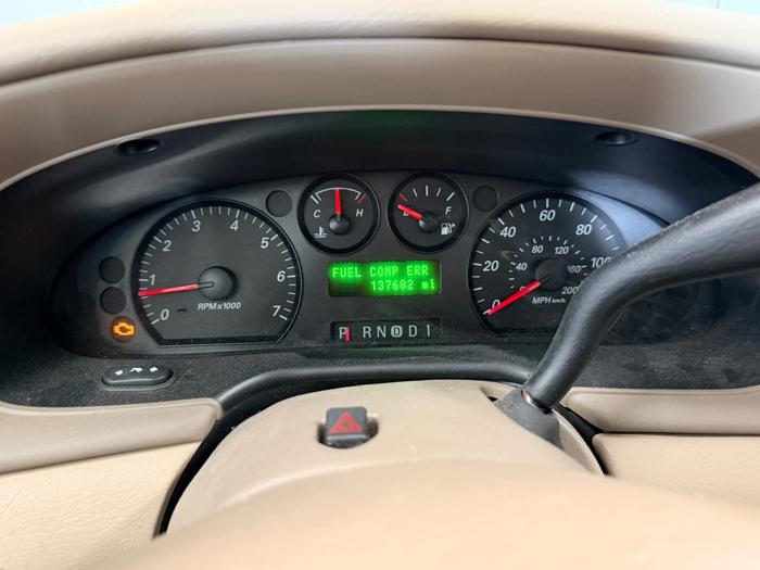 2004 ford taurus-wagon se with 137682 miles for sale near elk-river, minnesota 202c6a971814452186f8f3f8326cb8af.jpeg
