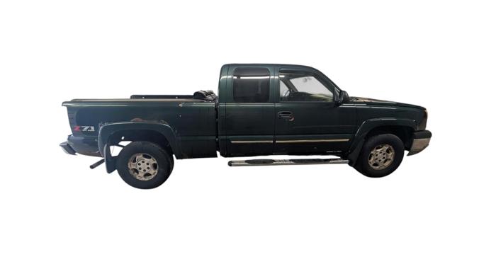 2004 chevrolet silverado-1500 work-truck-ext.-cab-short-bed-4wd with 322888 miles for sale near elk-river, minnesota 2040618c6b3d40d1a44bd67210c453c5.jpg