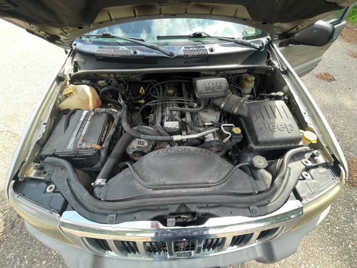 2004 jeep grand-cherokee laredo-4wd with 154499 miles for sale near maplewood, minnesota 205620cbd5354989a2c006a9a99f2253.jpeg
