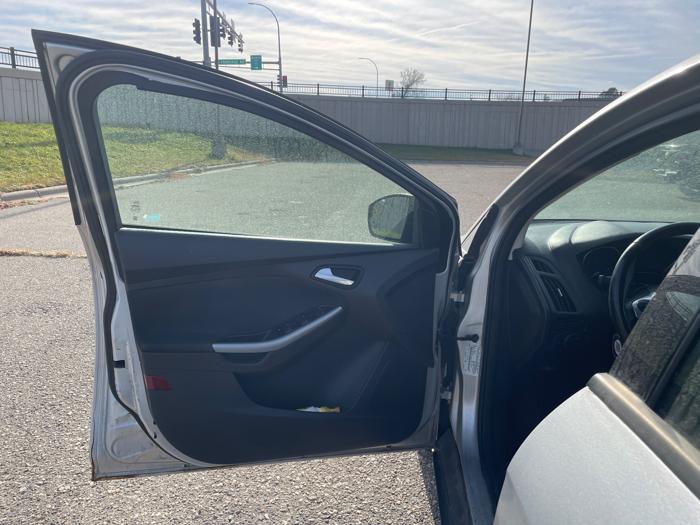 2012 ford focus se with 199483 miles for sale near burnsville, minnesota 205621779c4646aaaaabd70bbb7e9d8d.jpeg