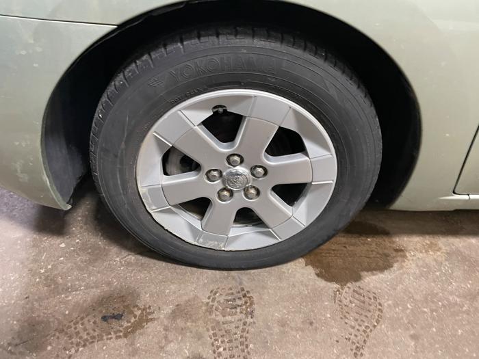 2008 toyota prius 4-door-liftback with 213424 miles for sale near elk-river, minnesota 2059c2d5d84e4017b99e5d9b75914b4b.jpeg