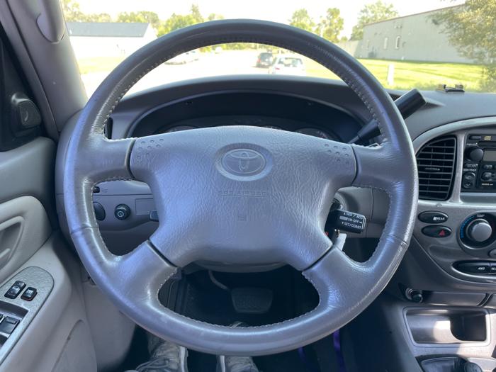 2002 toyota sequoia limited-4wd with 76462 miles for sale near elk-river, minnesota 205a6f6d796846c394f44958942f68e7.jpeg