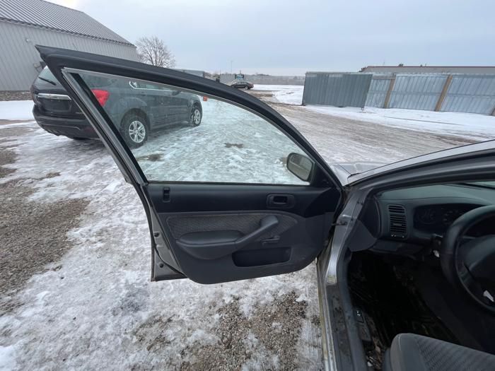 2005 honda civic sedan with 169060 miles for sale near elk-river, minnesota 207efd87c912423cbbb1d938d76efaf9.jpeg