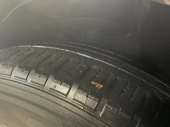 2014 chrysler town-&-country touring with 142575 miles for sale near elk-river, minnesota 208439a28ed14a729739fdfb42328822.jpg
