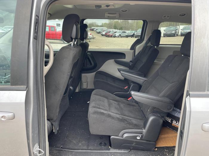 2015 dodge grand-caravan sxt with 308331 miles for sale near elk-river, minnesota 208f04a8f48b489c8e881a4e828aa82e.jpg