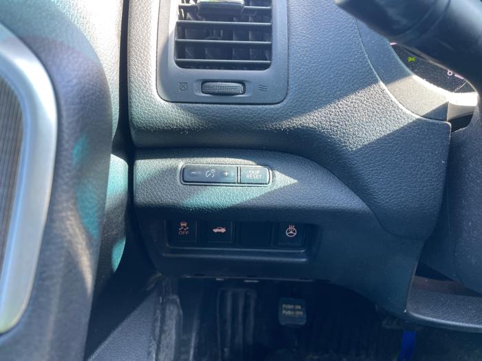 2013 nissan altima 3.5-sv with 198003 miles for sale near fridley, minnesota 20bd88a68c964d5389cbc50ca2082844.jpeg