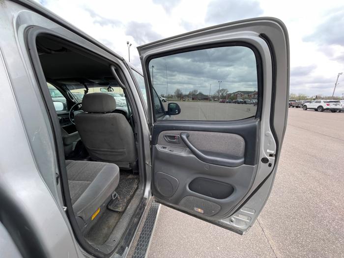 2004 toyota tundra sr5-double-cab-4wd with 216581 miles for sale near redwood-falls, minnesota 20c2a4c500e44c84b2afd2c64ab2d89f.jpeg