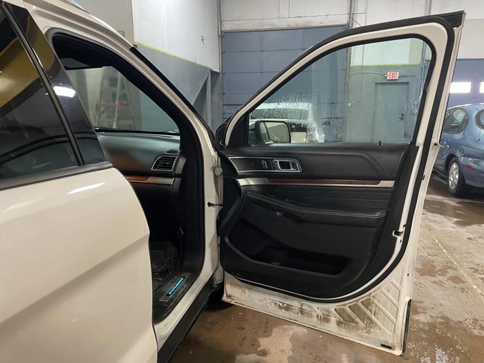 2017 ford explorer platinum with 201049 miles for sale near elk-river, minnesota 20c900bbfad34a148b2c968edade19c2.jpg