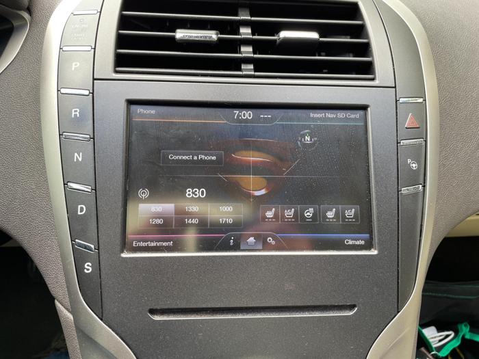 2014 Lincoln MKZ