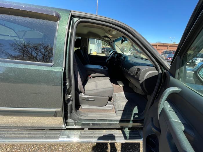 2013 chevrolet silverado-1500 lt-crew-cab-4wd with 223817 miles for sale near brainerd, minnesota 20d23ae01319414cb997a4da91f3368c.jpeg