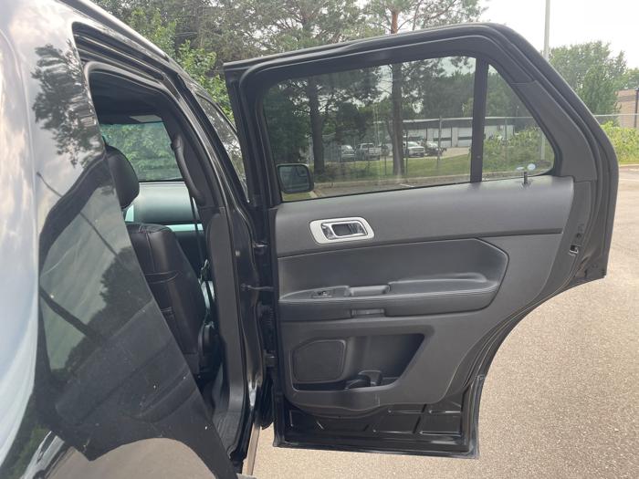 2015 ford explorer xlt-4wd with 162231 miles for sale near burnsville, minnesota 20f587b8a96c4291be048ecce294eb2a.jpeg