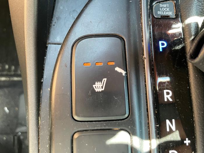 2014 hyundai santa-fe gls-fwd with 178926 miles for sale near elk-river, minnesota 20feea42fa0b4996afd978671986b782.jpeg