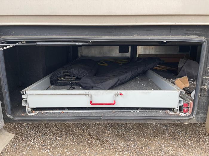 2006 freightliner x-line-motorhome - with 27483 miles for sale near elk-river, minnesota 2101b0013a424d4b80d88c10a634e2c4.jpg