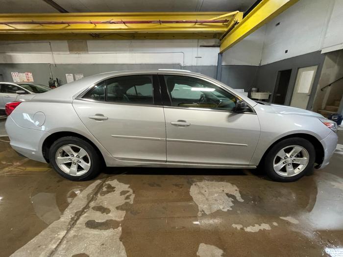 2015 chevrolet malibu ls with 112907 miles for sale near elk-river, minnesota 211e5ead4f444e24926fb16b81c03a69.jpg