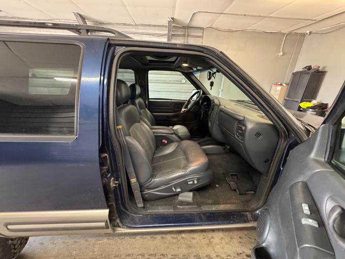 1999 chevrolet blazer 4-door-4wd with 195804 miles for sale near elk-river, minnesota 213affd4771545b4830122417fef7837.jpeg