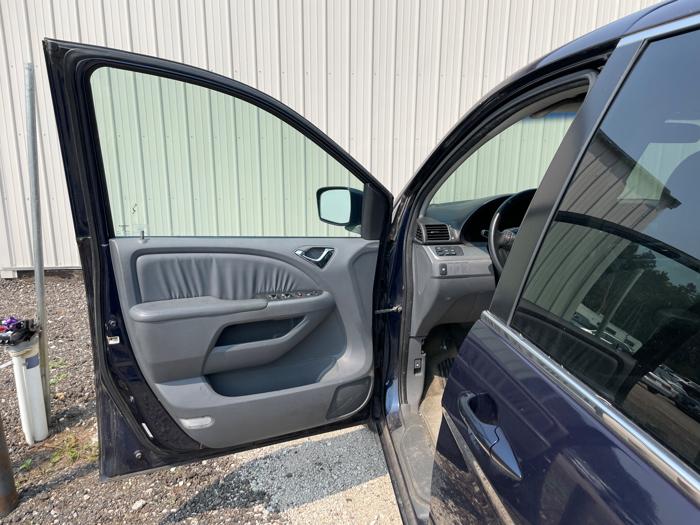 2007 honda odyssey ex-l with 142317 miles for sale near elk-river, minnesota 217d723b806c44bcae022c18159b6ff8.jpeg