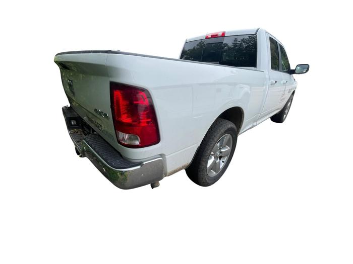 2018 ram 1500 slt-quad-cab-4wd with 119595 miles for sale near saint-paul, minnesota 218227e196a746db9a94ce42b226a065.jpg