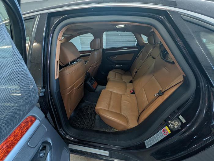 2008 audi a8 sedan with 195057 miles for sale near elk-river, minnesota 219483e209ed43eab095ed6043fe9163.jpg