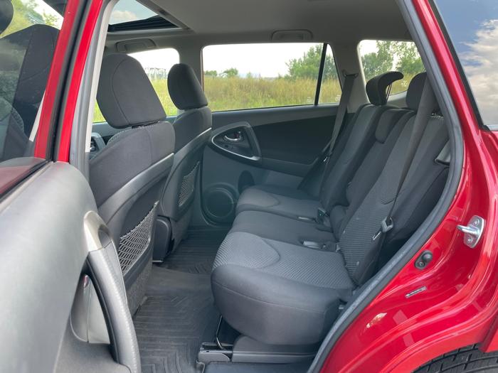 2011 toyota rav4 sport-v6-4wd with 84769 miles for sale near elk-river, minnesota 21ae9e81c7674e39ae73616aec20976d.jpeg