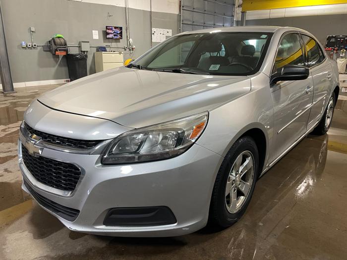 2015 chevrolet malibu ls with 112907 miles for sale near elk-river, minnesota 21b12bea051e4b35aa1bc2721c42a3c6.jpg