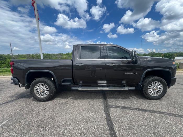 2020 chevrolet silverado-2500hd high-country-crew-cab-short-box-4wd with 54725 miles for sale near savage, minnesota 21db1ad633e349eb8b516a5a05cc73ac.jpeg