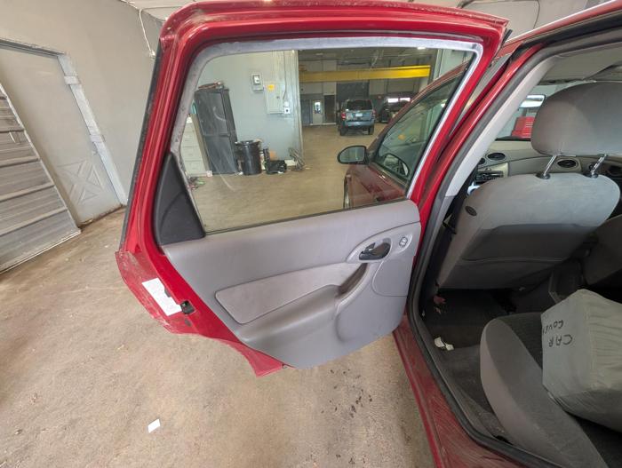 2002 ford focus zx5 with 80328 miles for sale near elk-river, minnesota 21dfa25d21e84b5e8cc3149e25228935.jpg