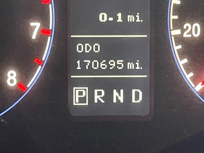 2007 hyundai azera limited with 170695 miles for sale near elk-river, minnesota 21e3a9635ede4ea79ad803dd1caaf790.jpeg