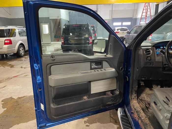 2014 ford f-150 xlt with 163160 miles for sale near elk-river, minnesota 21e56b2bcf0b42f3a2f12d952ac94687.jpg