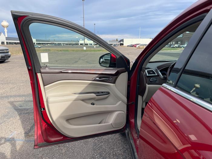 2012 cadillac srx luxury-awd with 153707 miles for sale near north-branch, minnesota 21f1fa1d9d494326b51807b22ac98f91.jpeg