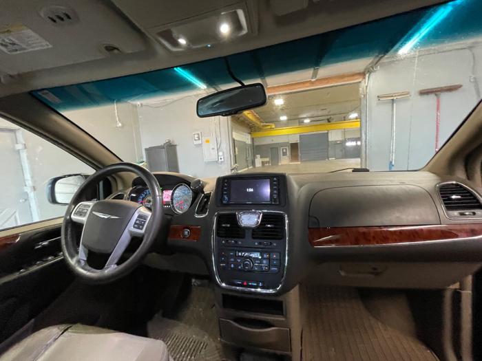 2016 chrysler town-&-country touring with 160048 miles for sale near elk-river, minnesota 21f6d3130de649baab9da56842552b2f.jpeg