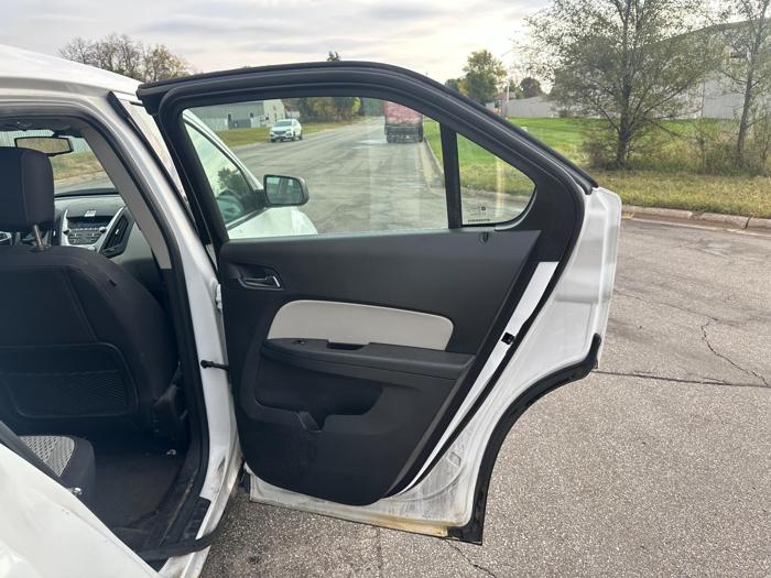 2011 chevrolet equinox with 205201 miles for sale near elk-river, minnesota 21f9bd6f0e1642cb98699926a09684ff.jpg