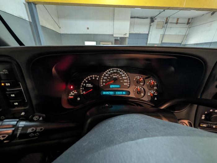 2003 chevrolet silverado-2500hd 4wd with 83846 miles for sale near elk-river, minnesota 220a0d66a31e4b928084a32a350f1dca.jpg