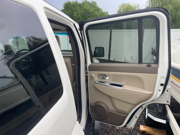 2009 jeep liberty limited-4wd with 113773 miles for sale near elk-river, minnesota 221cb047c3484f07b26502238fa8b07f.jpeg