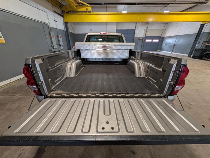 2003 chevrolet silverado-2500hd 4wd with 83846 miles for sale near elk-river, minnesota 221e3c45dc7242af922cce3797b90623.jpg