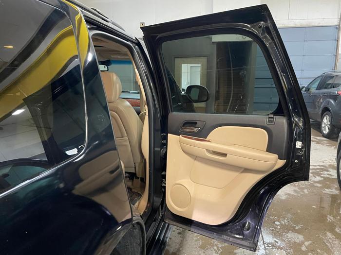 2007 chevrolet tahoe ltz with 173308 miles for sale near elk-river, minnesota 22583785e1f34ac1b9e204f7beb8b681.jpg